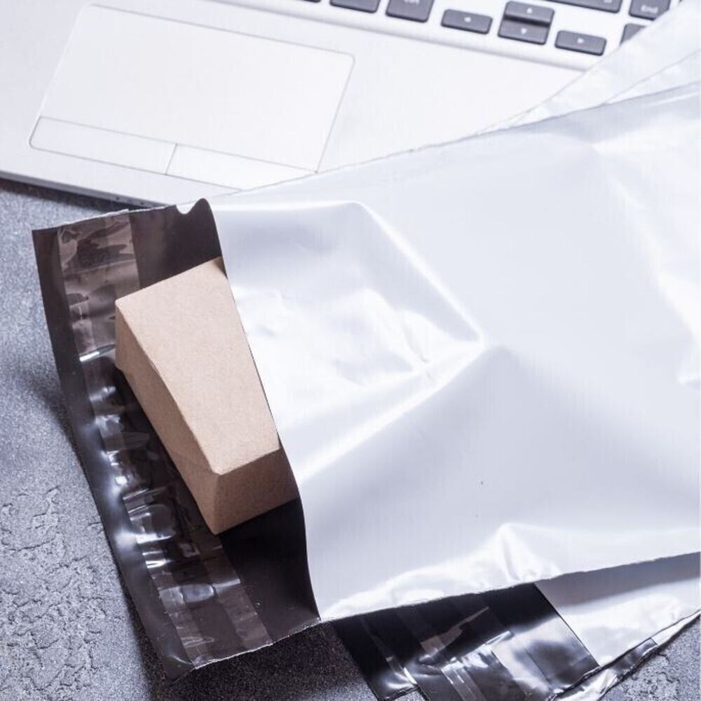 15 Poly Mailers 12x16 Mailing Shipping Envelopes Bags Self Sealing 2.5 Mil - Picture 3 of 5